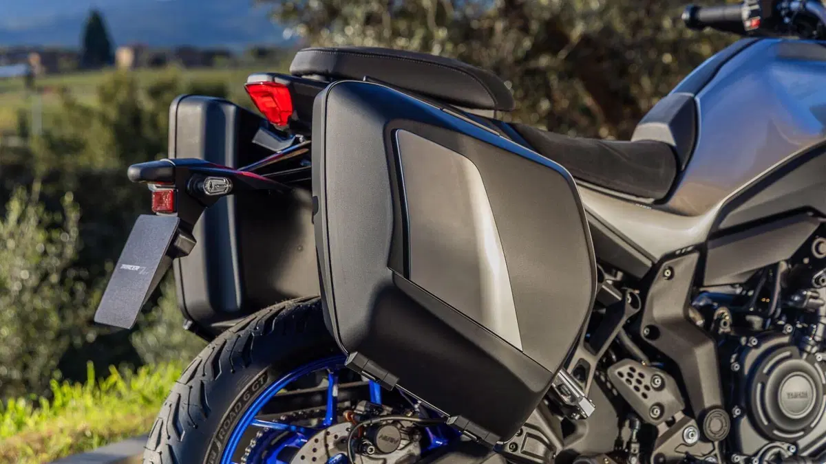 Yamaha Tracer 7 Y-AMT: meno stress più, divertimento? (5)