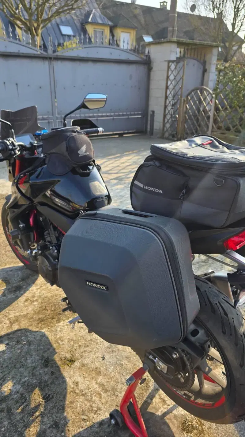 Honda CB 750 Hornet (2023 - 24)