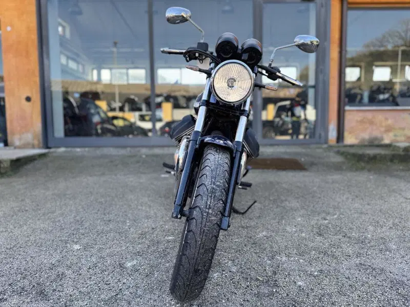 Moto Guzzi V7 850 Stone Special Abs (2021) (3)