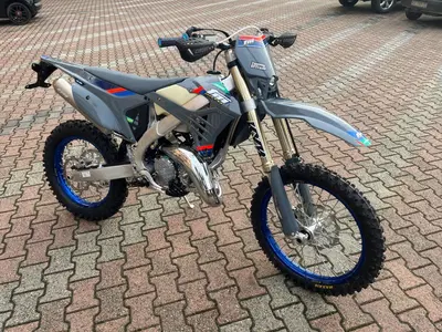Tm Moto EN 125 ES Fi 2T (2026) usata