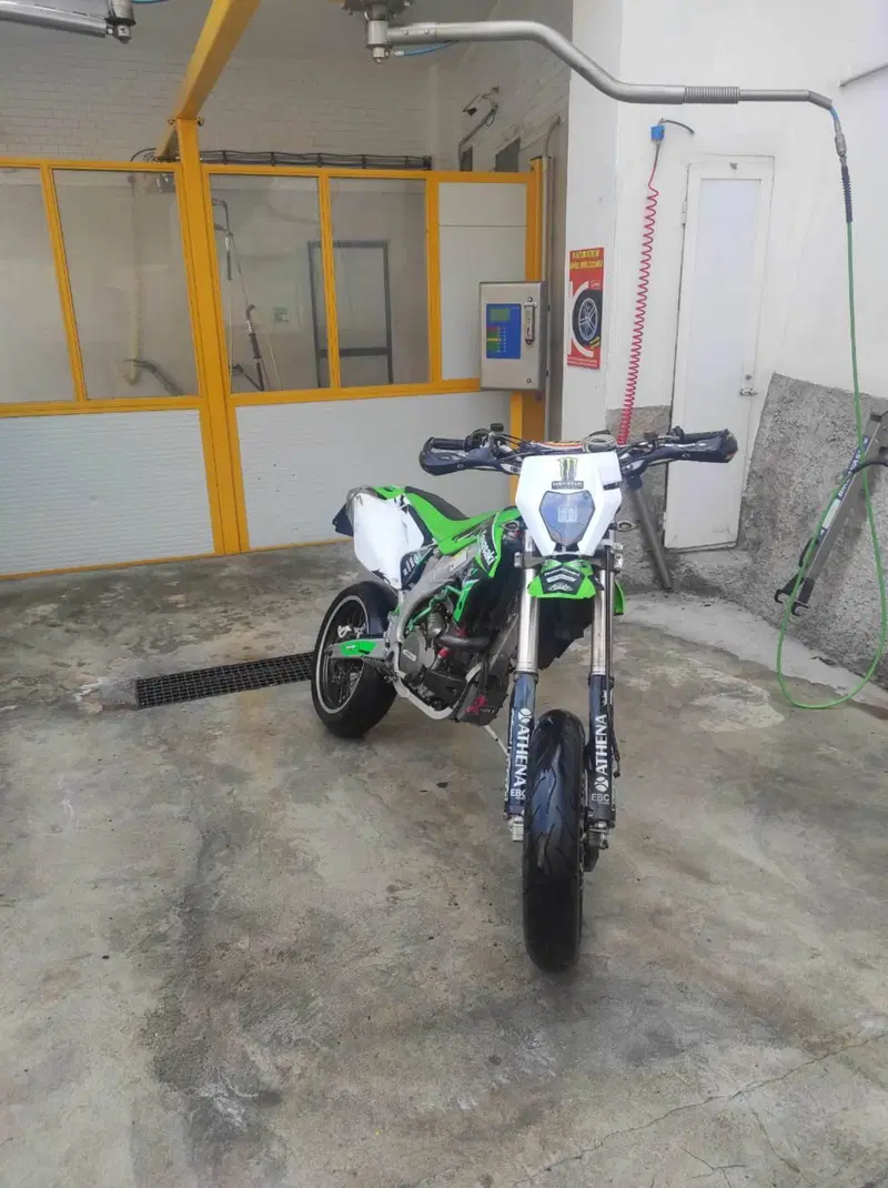 Kawasaki KX 450 F (2009) (3)