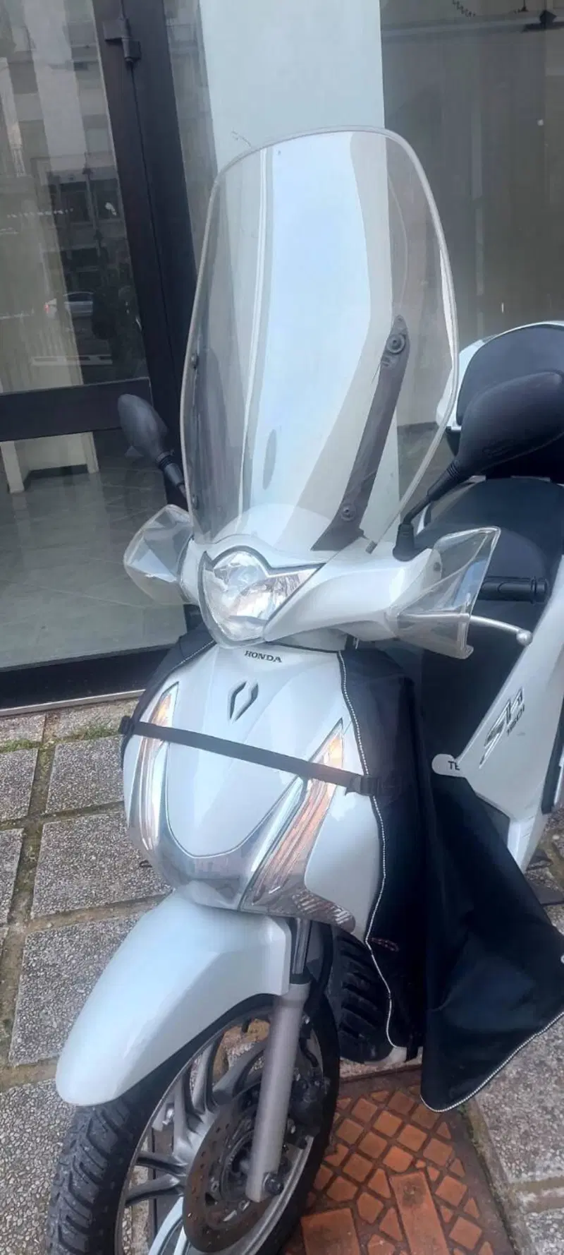Honda SH 150i ABS (2013 - 16) (4)