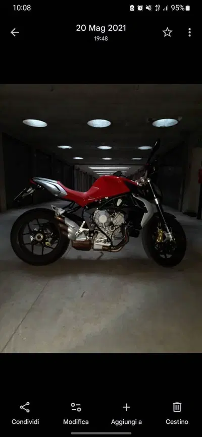 MV Agusta Brutale 675 (2011 - 15) usata