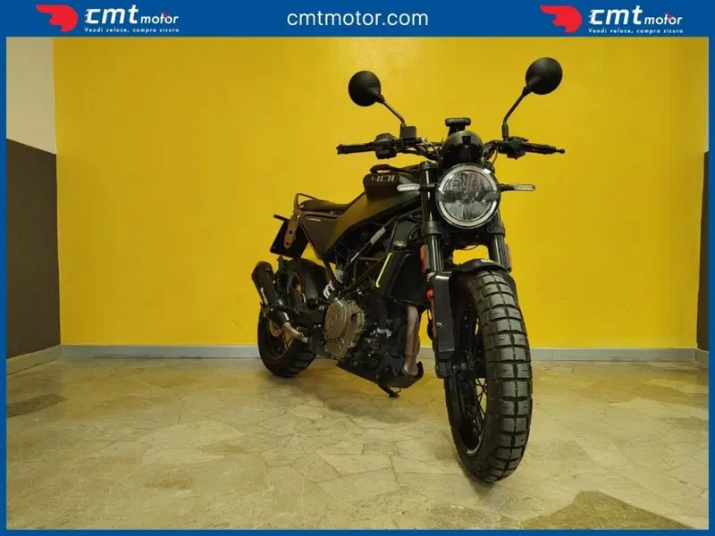 Husqvarna Svartpilen 401 (2021 - 23) (2)