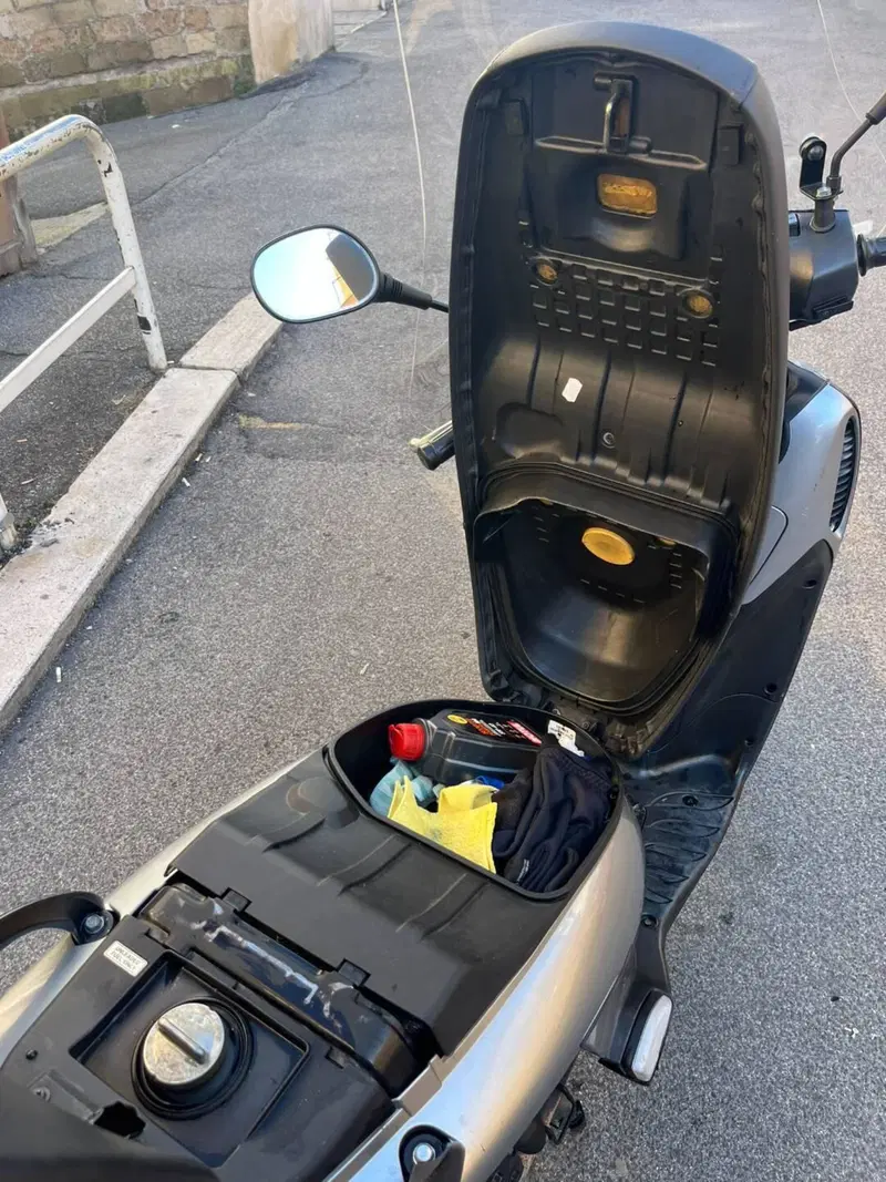Honda SH 150i (2005 - 08) (14)