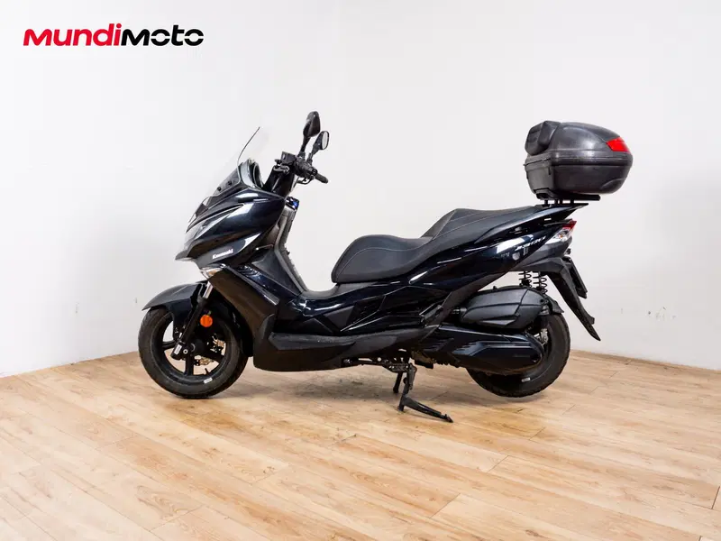 Kawasaki J 300 ABS (2014 - 16) (5)