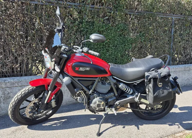 Ducati Scrambler 800 Icon (2015 - 16)