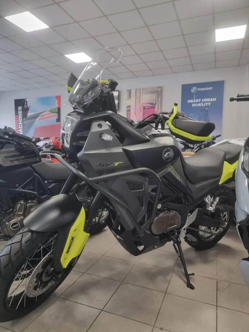 QJ Motor SVT 650 X (2025 - 26)
