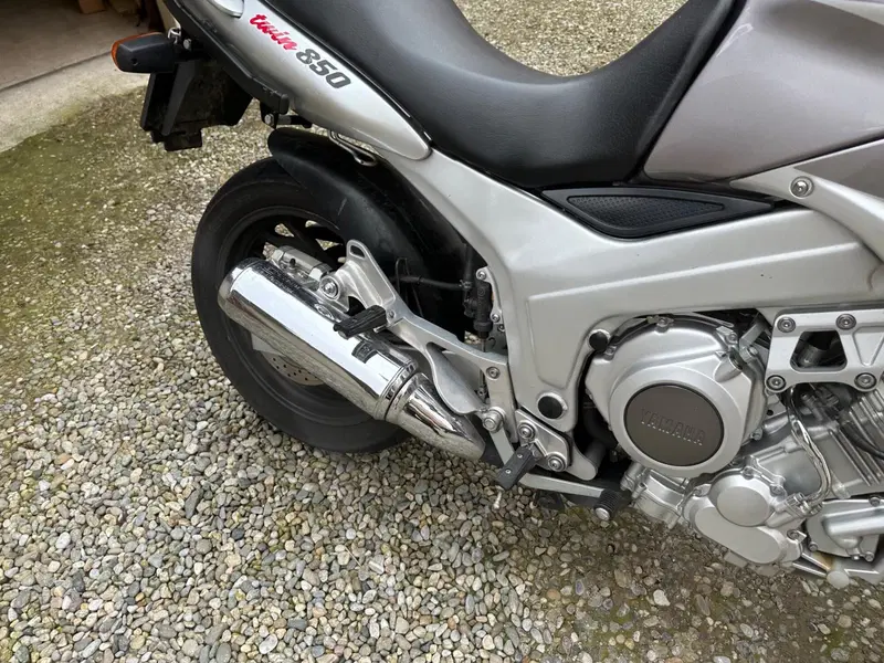 Yamaha TDM 850 (1996 - 01) (2)