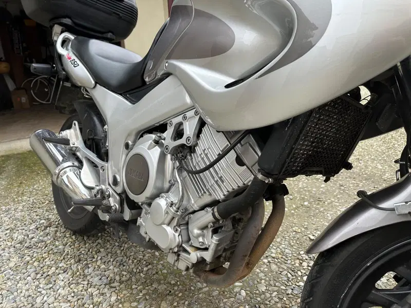 Yamaha TDM 850 (1996 - 01) (4)