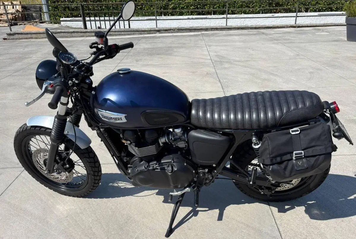 Triumph Scrambler (2006 - 17)