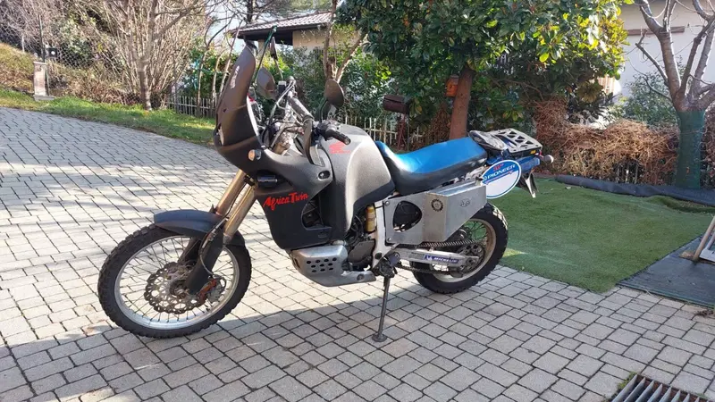 Honda Africa Twin XRV 750 (1992) (4)