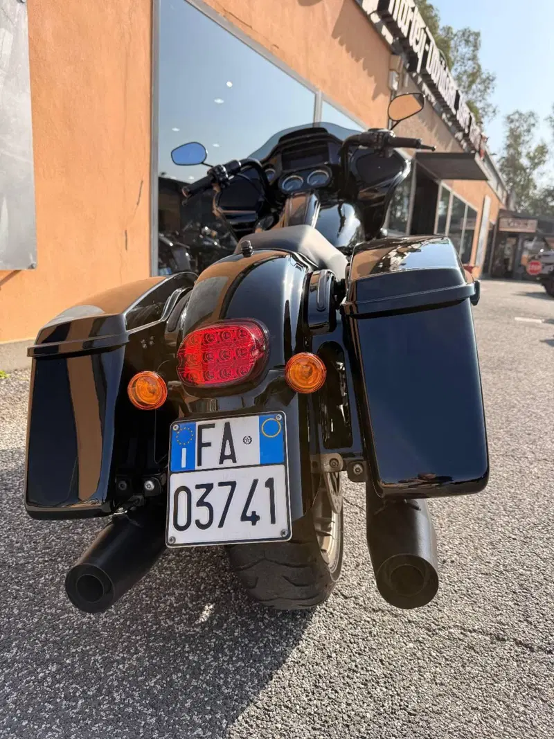 Harley-Davidson Road Glide ST (2022 - 23) (7)