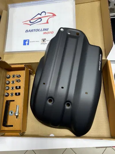 Paracolpi sotto motore nero Guerrilla 450 Royal Enfield