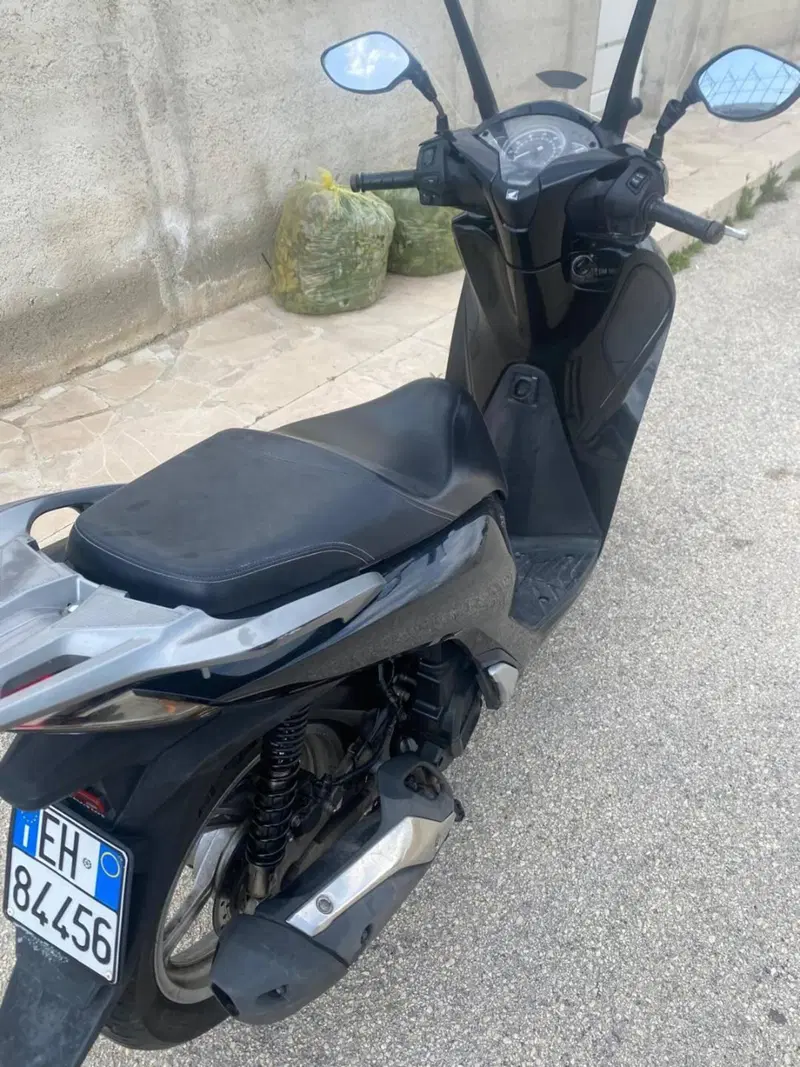 Honda SH 125i (2017 - 19) (5)