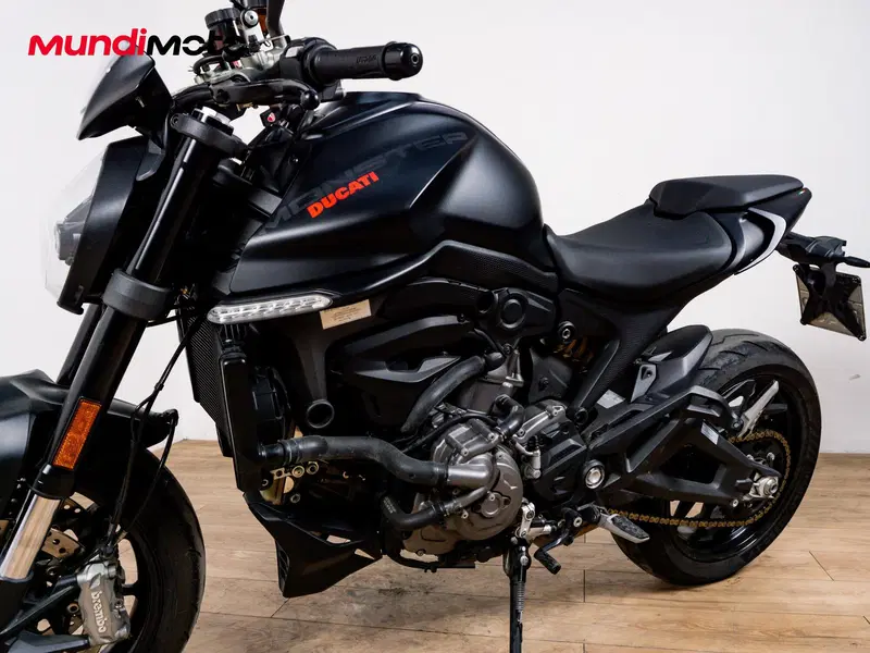 Ducati Monster 937 (2021 - 25) (7)