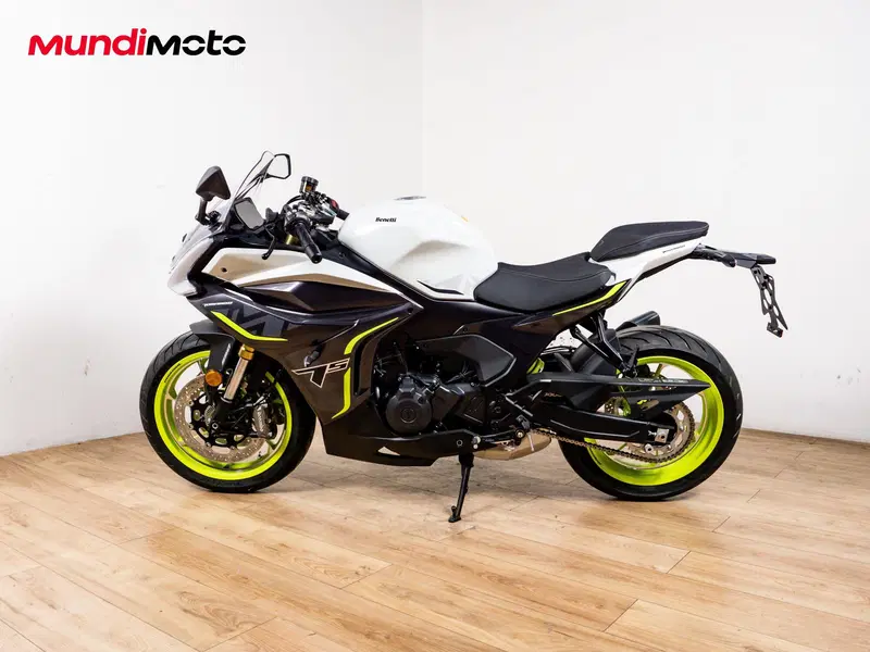 Benelli Tornado 650 S (6)