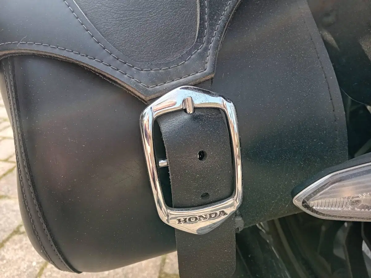 Honda GL 1800 F6C ABS (2014 - 16) (4)