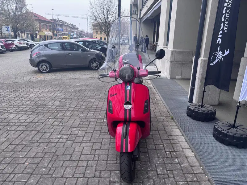 Vespa GTS 250 i.e. (3)