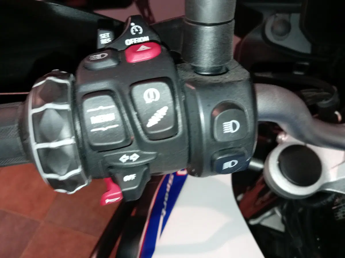 Bmw F 750 GS (2021 - 24) (5)