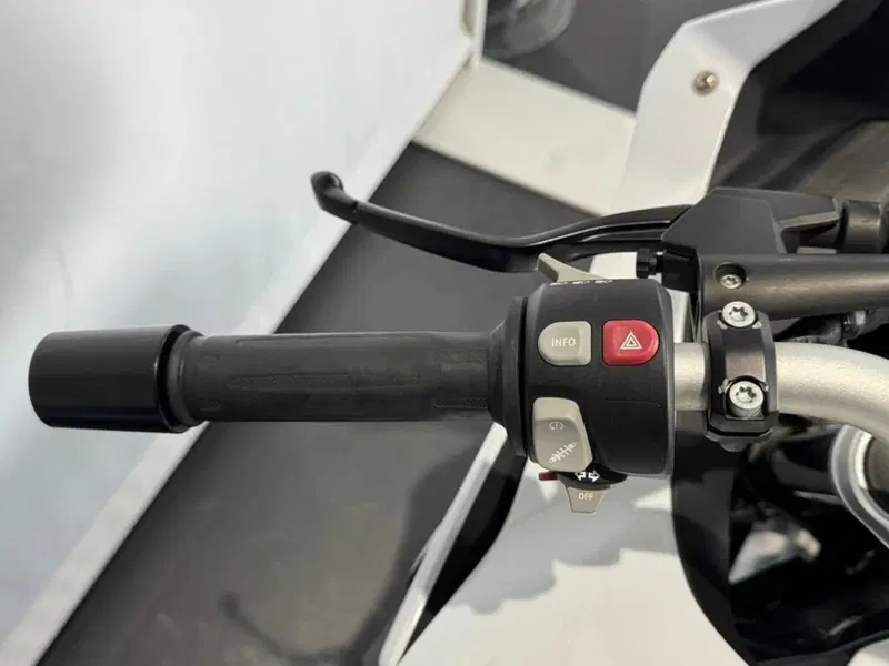 Bmw F 800 GT (2017 - 20) (7)