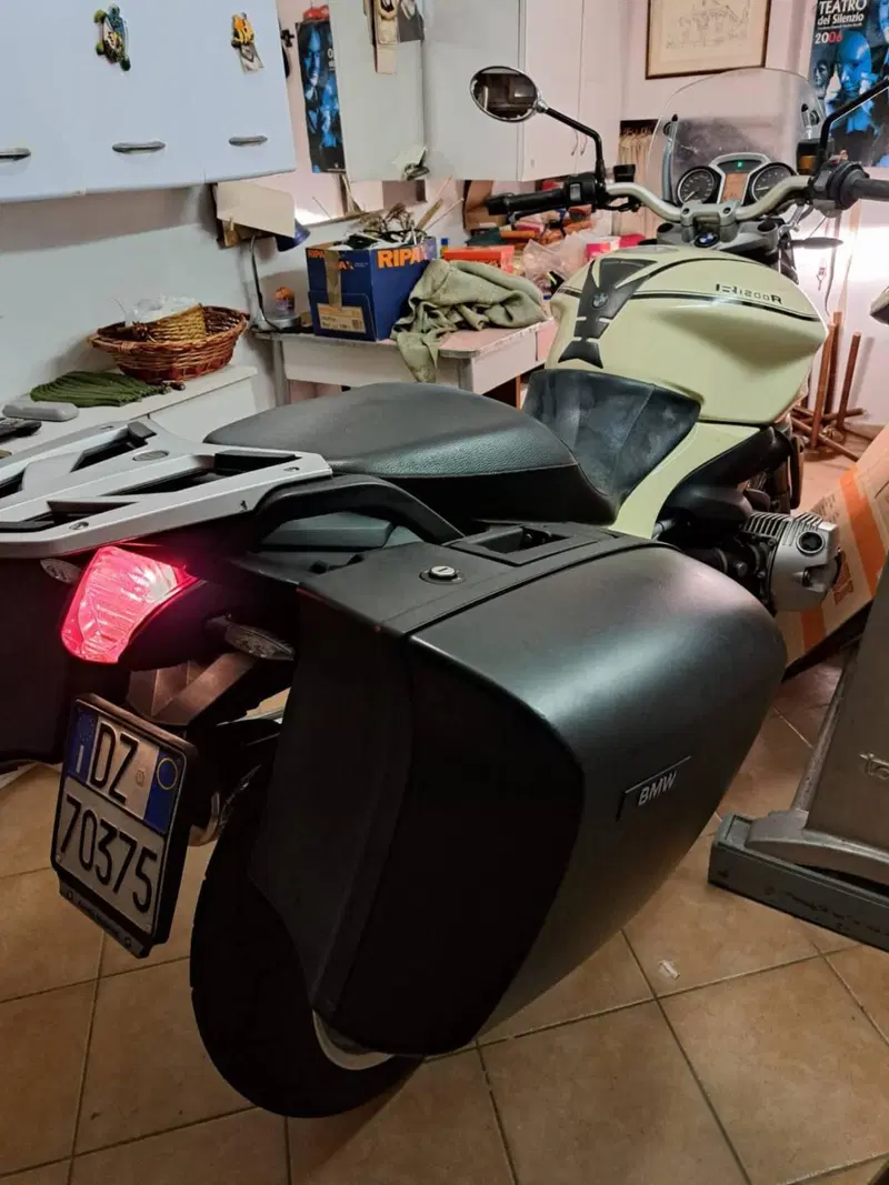 Bmw R 1200 R (2011 - 14) (6)