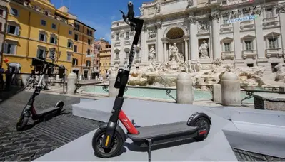 Roma, nuove regole per lo sharing di monopattini e bici