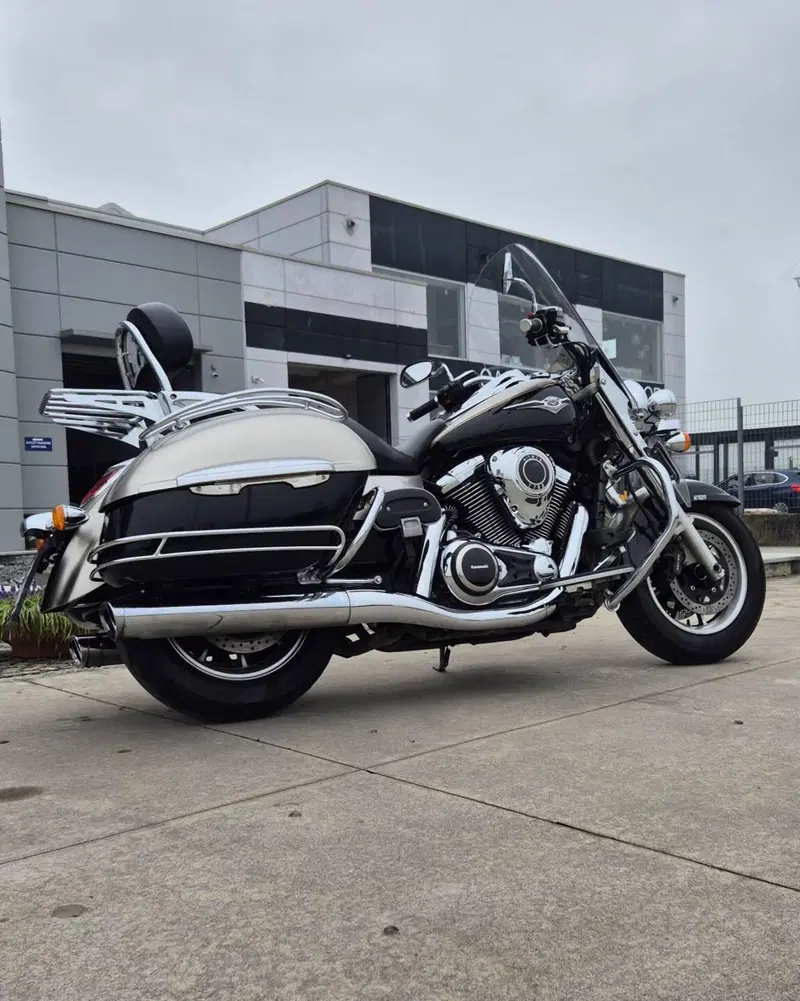 Kawasaki Vulcan VN 1700 Nomad (2014 - 16) (2)