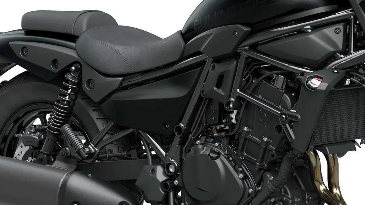 Kawasaki Eliminator 500 Eliminator 500 SE (2024 - 27) (8)