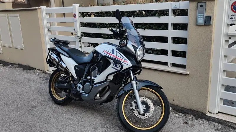 Honda Transalp XL 700 V (2007 - 2013) (3)
