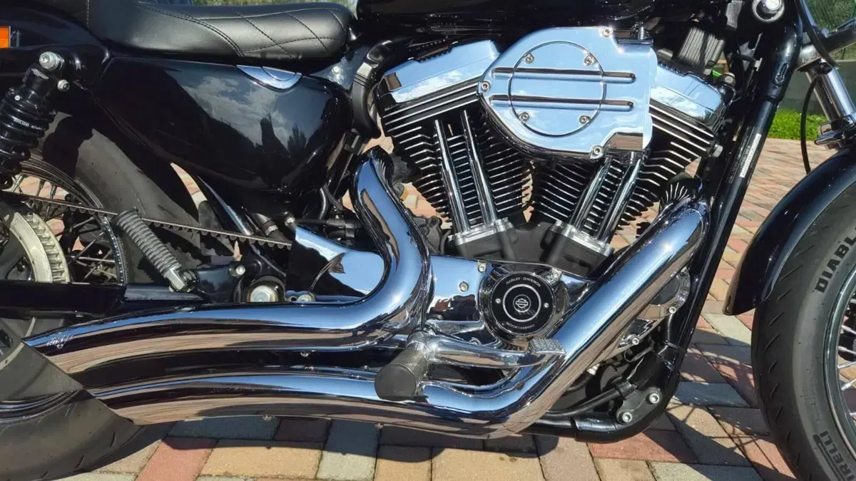 Harley-Davidson 1200 Low (2006 - 07) - XL 1200L (4)