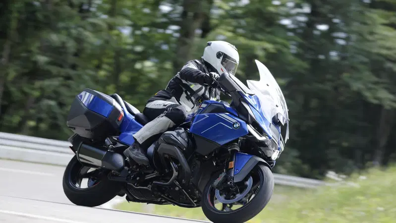 BMW Motorrad: parte lo Start of Season, open weekend anche per test ride