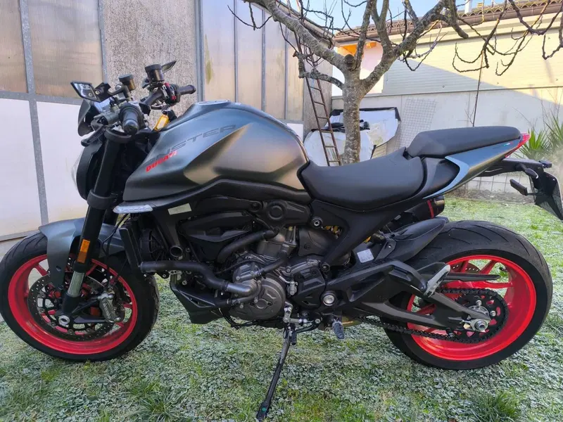 Ducati Monster 937 (2021 - 25)