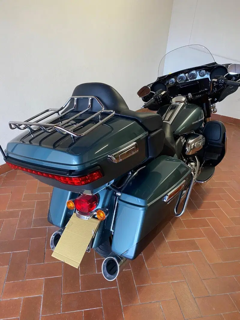 Harley-Davidson 114 Electra Glide Ultra Limited (2020) - FLHTK (19)