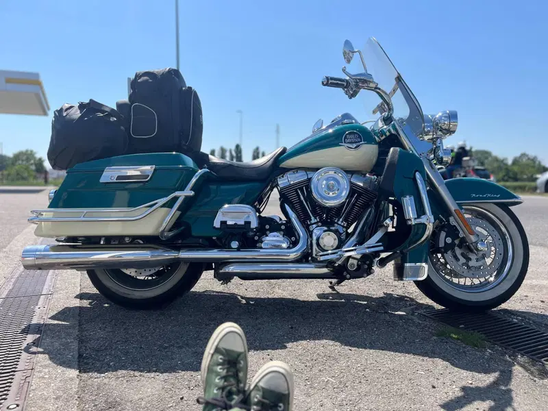 Harley-Davidson 1584 Road King Classic (2007 - 11) - FLHRCI (2)