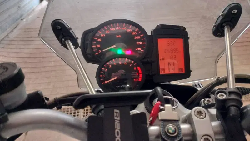 Bmw R 1200 R (2011 - 14) (8)