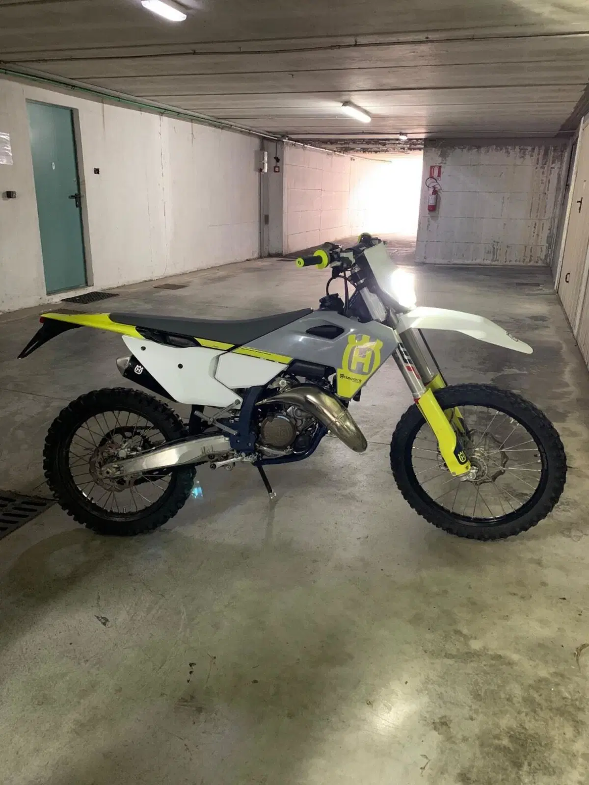 Husqvarna TC 125 (2023) (3)