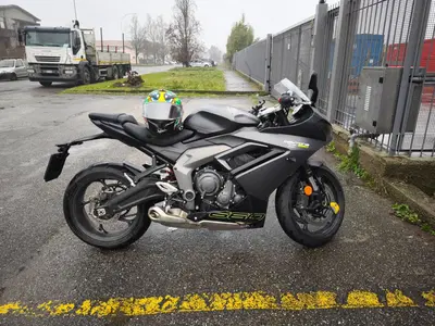 Triumph Daytona 660 (2024 - 26) usata