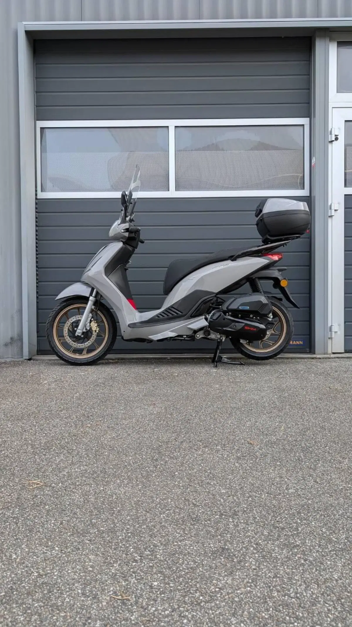 Swm C-Fly 125 (2026) (2)