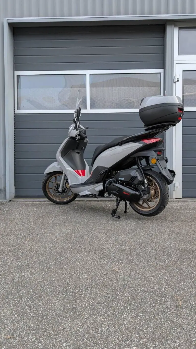 Swm C-Fly 125 (2026) (3)