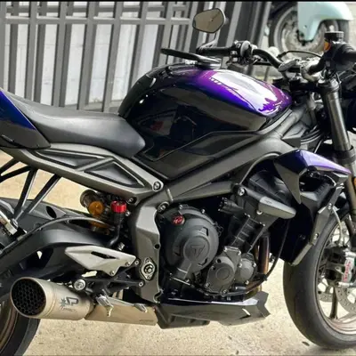 Triumph Street Triple RS (2020 - 22) usata