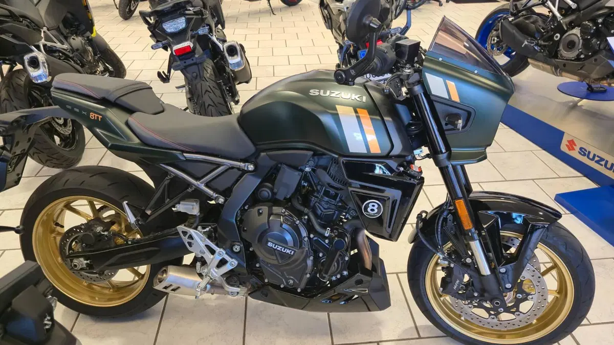 Suzuki GSX-8TT (2025 - 26)