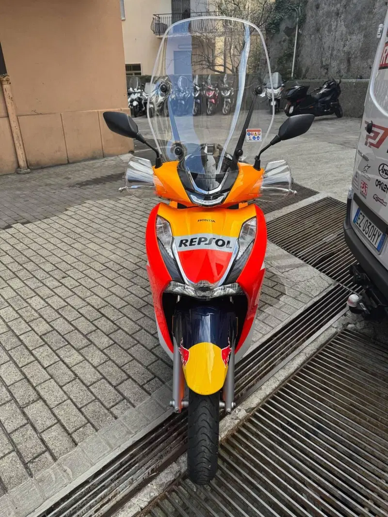 Honda SH 350 Sport (2021 - 24) (2)