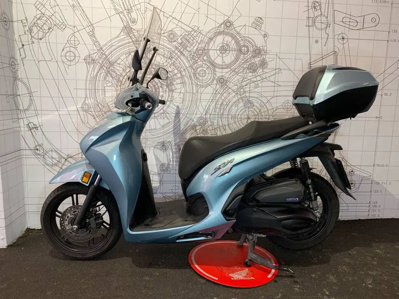 Honda SH 350 (2021 - 24) (2)