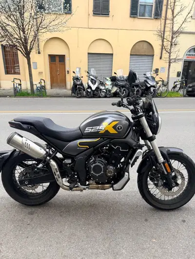 Voge Trofeo 525ACX Scrambler (2023 - 26) usata