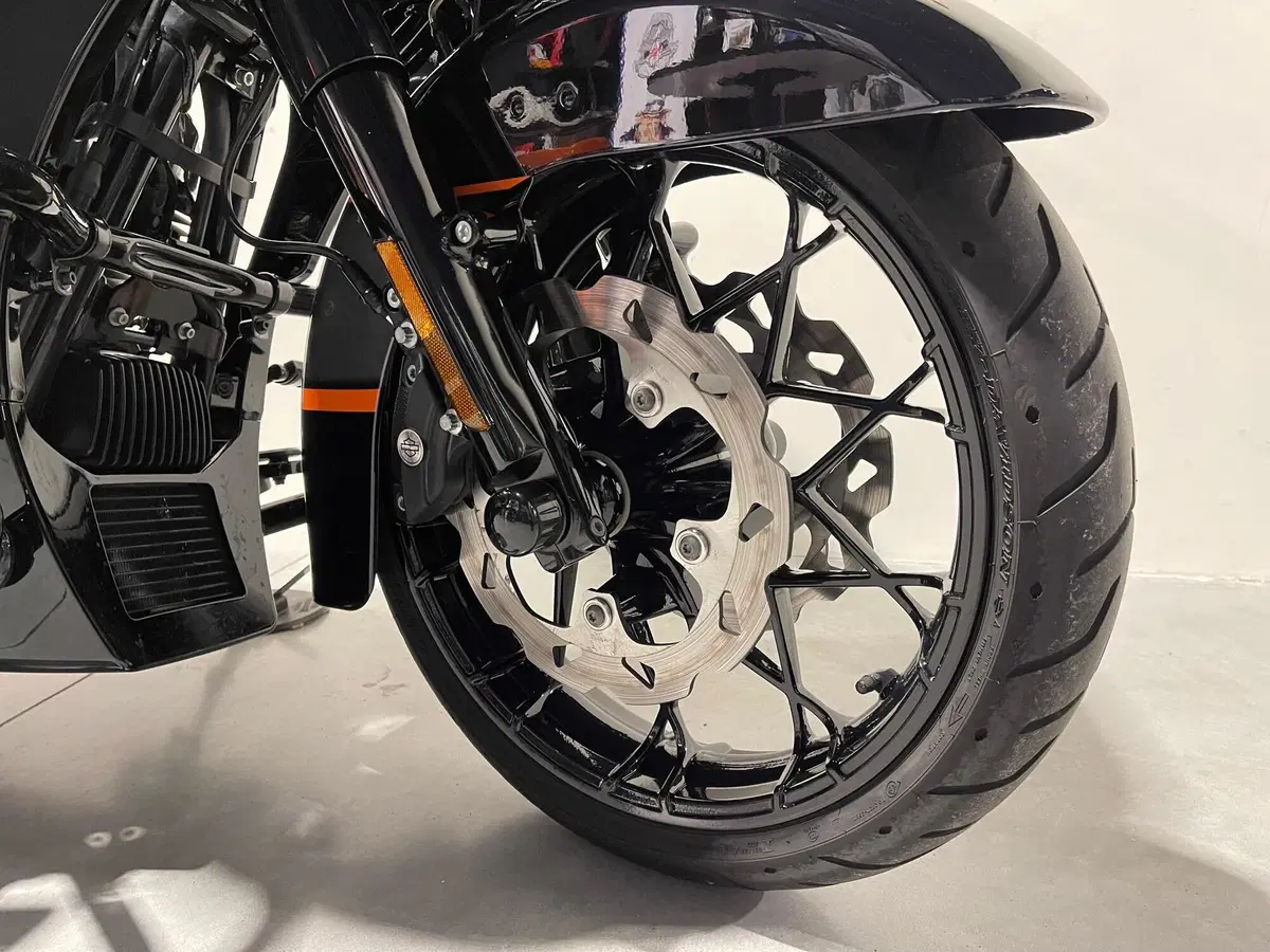 Harley-Davidson Road Glide Special (2021 - 23) (26)