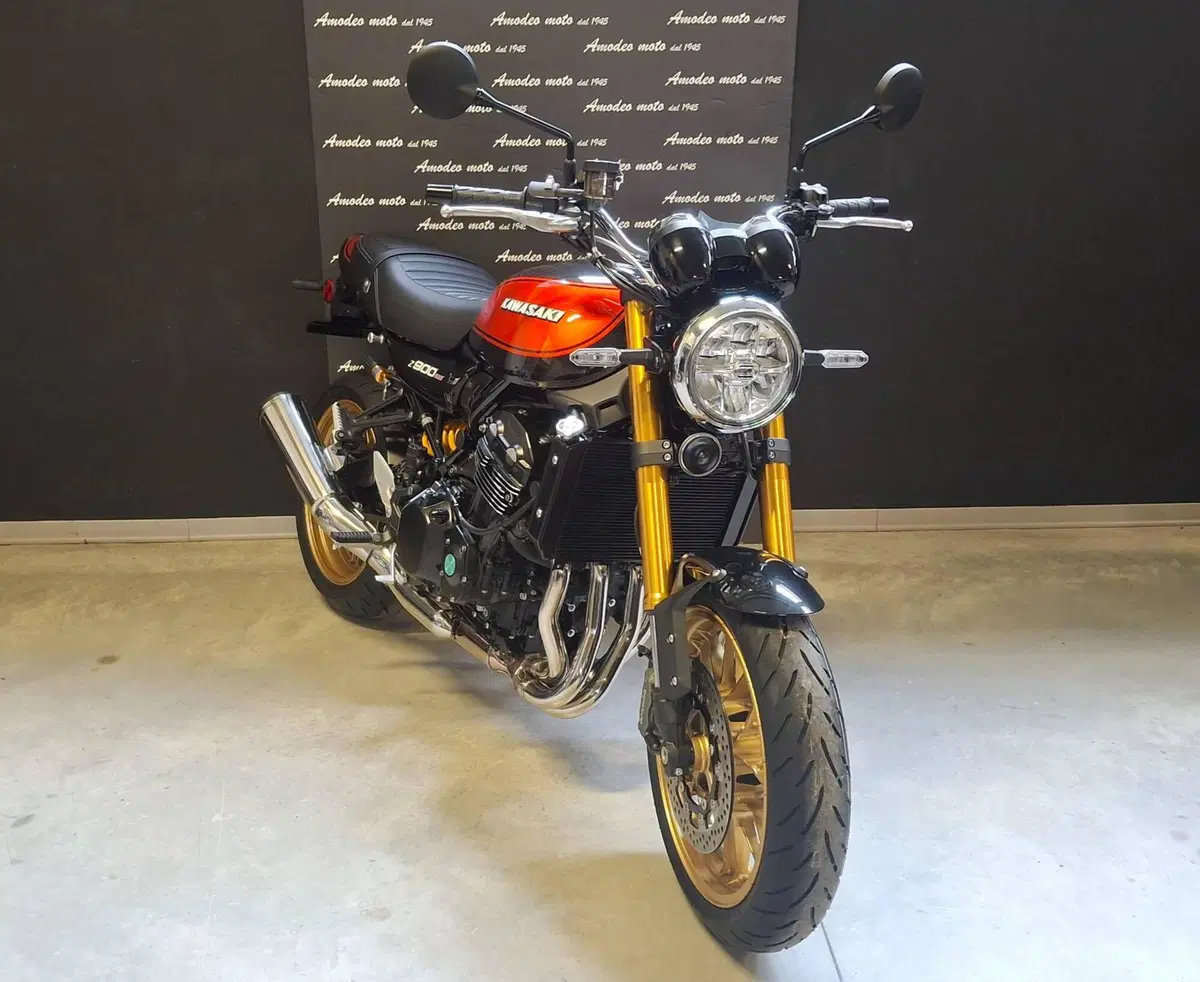 Kawasaki Z 900 RS SE (2026) (2)