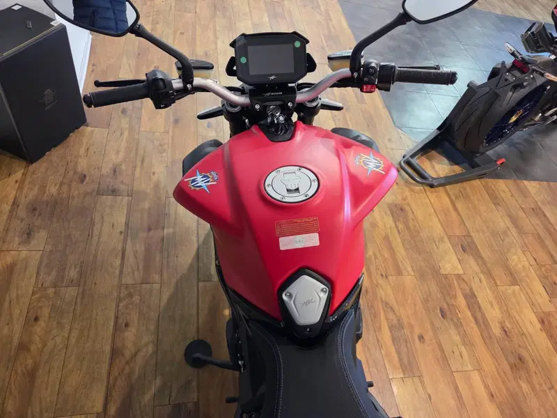 MV Agusta Brutale 800 R (2023 - 25) (8)
