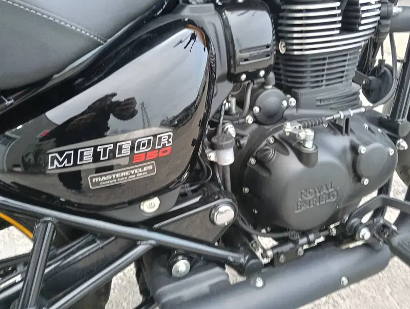 Royal Enfield Meteor 350 (2021 - 26) (6)
