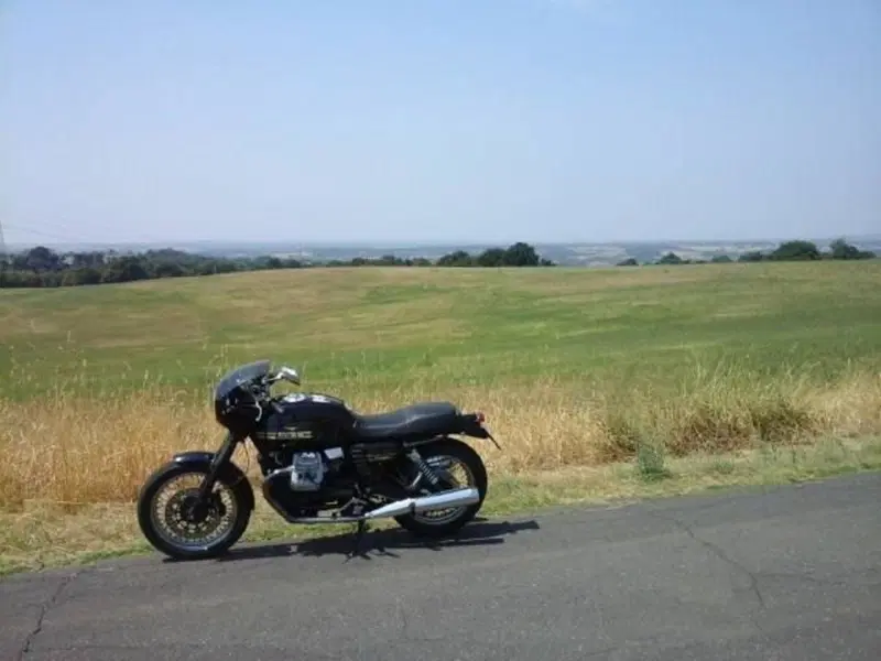 Moto Guzzi V7 Classic (2008 - 12) (5)